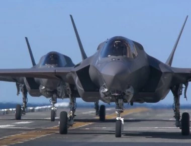 Βίντεο: Το F-35 δείχνει τις πρωτόγνωρες ικανότητές του στη μάχη